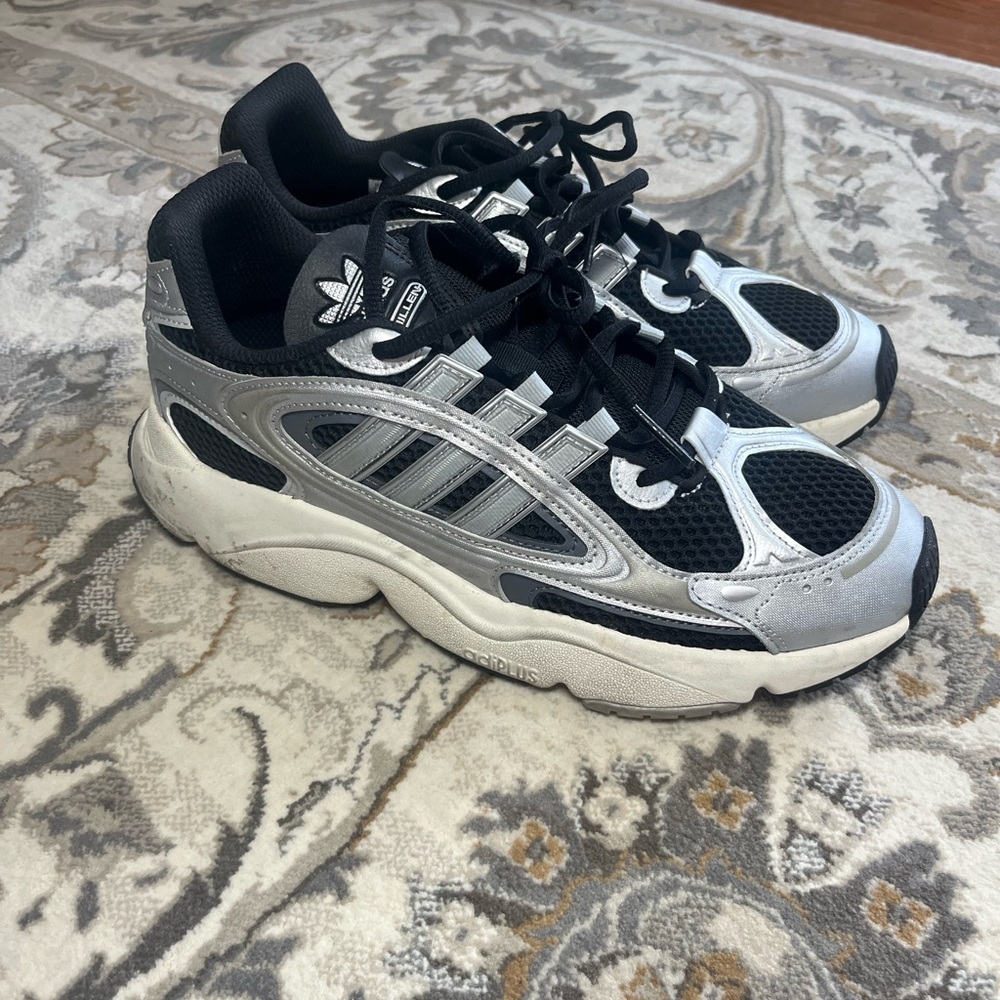 Adidas OZMILLEN SHOES